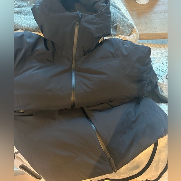 Lululemon Slush Hour Parka Black Size 4 - Picture 9 of 9